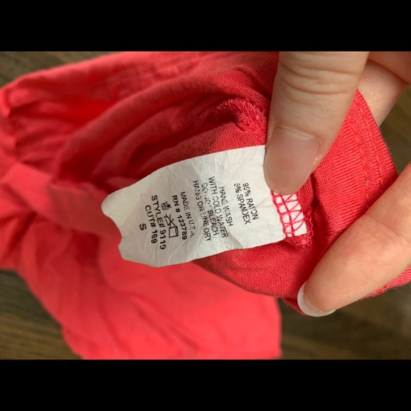 Like New Jolie Tank Should Drop Size small coral - Picture 7 of 7